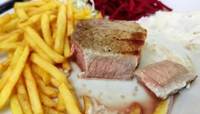 Steak House Hvezda Telefon - Masarykovo Nám. 32