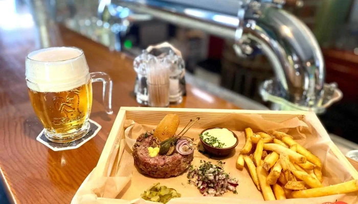 Tacl Restaurant -  Hranolky - Palackého 518
