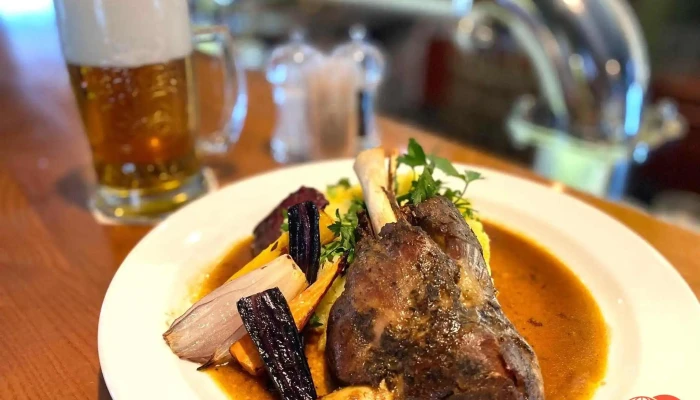 Tacl Restaurant -  Od Vlastnika - Palackého 518