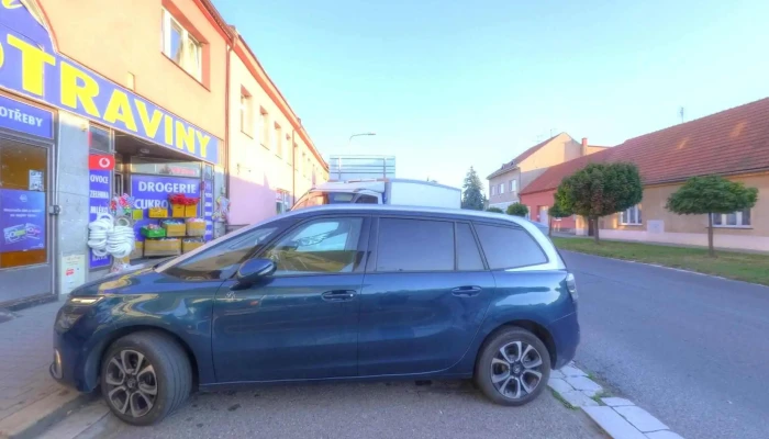 Talis Cafe Sadska Street View A 360deg - Paroubkova 70