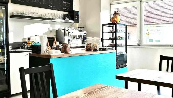 Talis Cafe Sadska Vse - Paroubkova 70