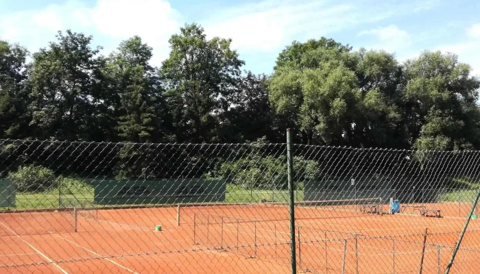 Tenisovy Klub Celakovice Os Webova Stranka - U Kapličky 1705