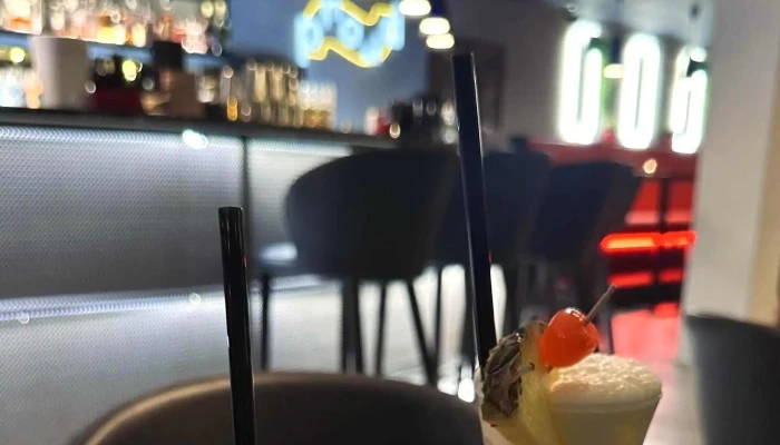Terasa1 Restaurace Kavarna Koktejl Bar Kavarna A Bar - Dlouhá 5617