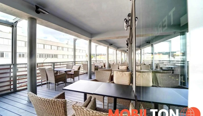 Terasa1 Restaurace Kavarna Koktejl Bar Vzhled A Atmosfera - Dlouhá 5617