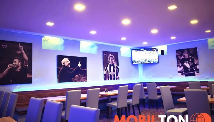 The Legends -    Restaurant Pub Vse - 26, Husova 1643