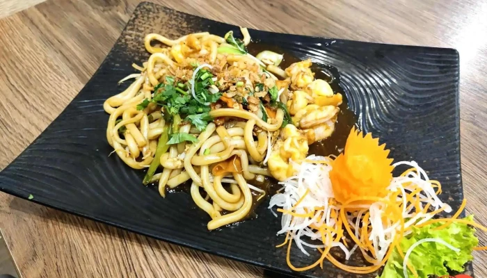 Tom Restaurant -  Soba - Prostřední 38