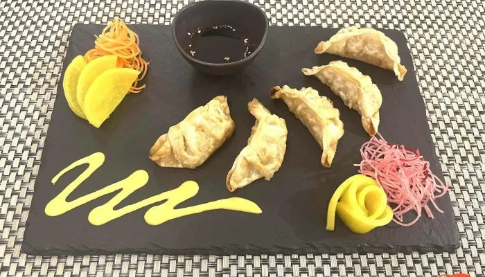 Toro Sushi -  Od Vlastnika - Karlovarská 796