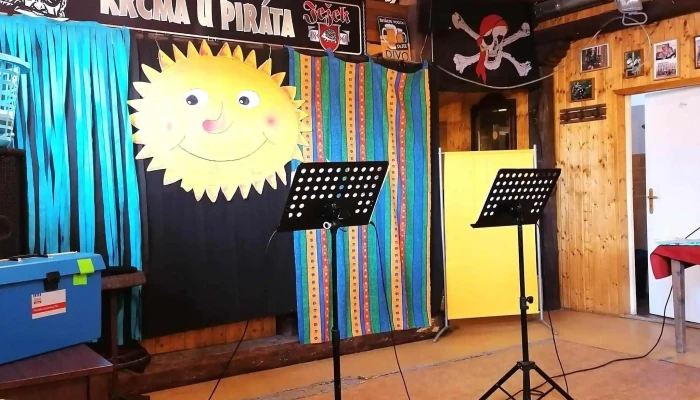 U Pirata Restaurace - Stavbařů 41