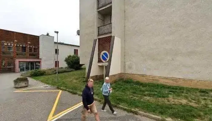 Ul   Drinks Snacks Vibes Street View A 360deg - Havlíčkovo Nám. 87/87