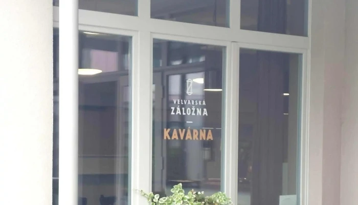 Velvarska Zalozna Hodnoceni - Nám. Kr. Vladislava 224