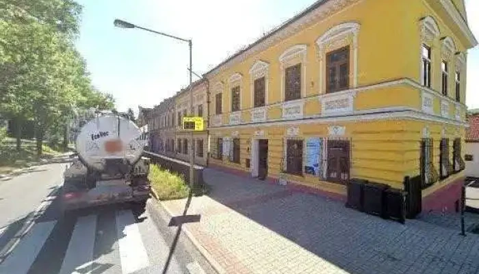 Vivi -    Cinska Restaurace Street View A 360deg - Chomutovská 553