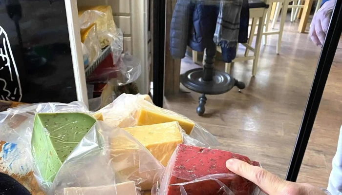 Wine Food Klaret - Kostelní Nám. 233