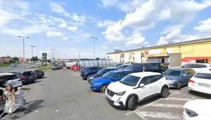 Wok Roll Street View A 360deg - Vestec-jesenice U Prahy
