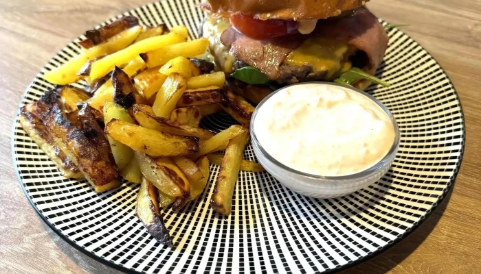 Yassan Bistro -  Adresa - České Armády 411/9