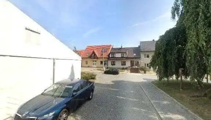 Zamecek Strani Street View A 360deg - Nám. U Zámečku 71