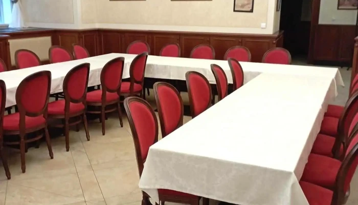 Zamecka Restaurace Vzhled A Atmosfera - Nám. F. X. Richtra 190