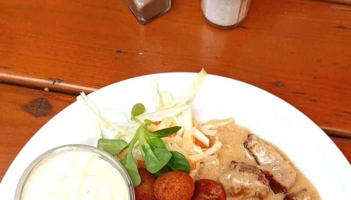 Zamecka Restaurace čislo - Ostrov 60