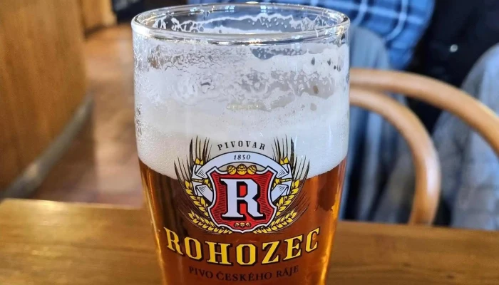 Zavrena Restaurace Podskalska Celnice Hodnoceni - Včelařská 571