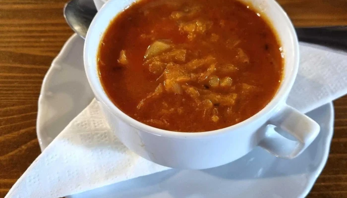 Zavrena Restaurace Podskalska Celnice Včelařska 571 - Včelařská 571
