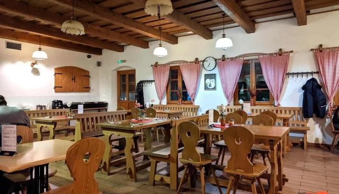 Zayka indian restaurant - 750 02 Přerov I-Město