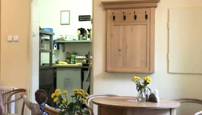 Zeleny Bar Sro   Eva Kabatova Oteviraci Doba - Havlíčkova 48/48