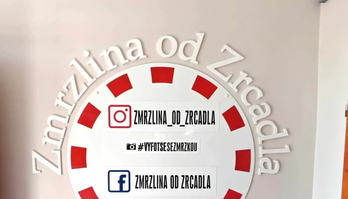 Zmrzlina Od Zrcadla Brezno Dlouha 48 - Dlouhá 48