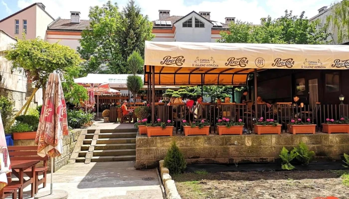 Čínská restaurace U Bílého koníčka - 530 02 Pardubice