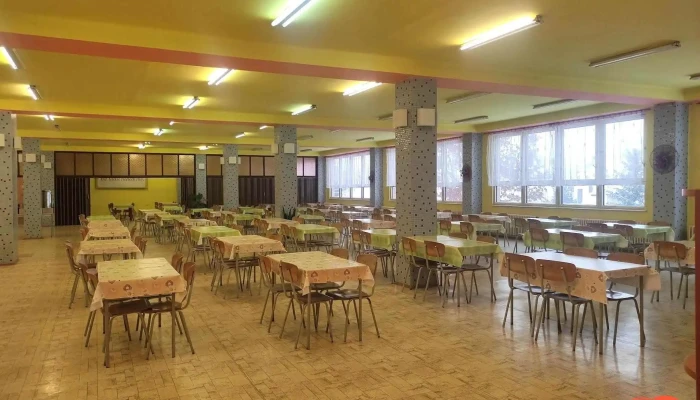 Školní jídelna - 512 51 Lomnice Nad Popelkou